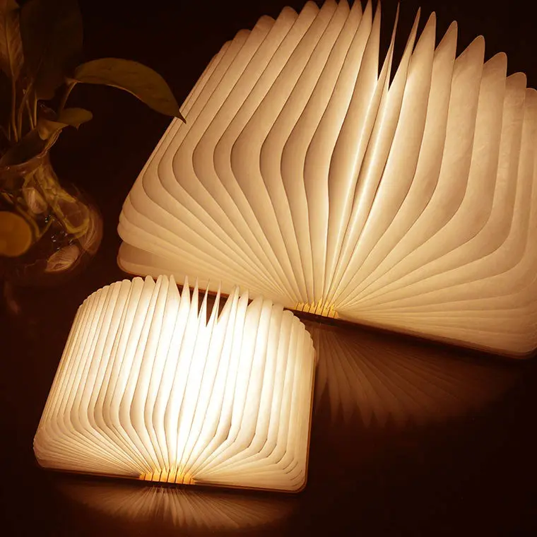 LUXA - lampada libro - IN ESCLUSIVA