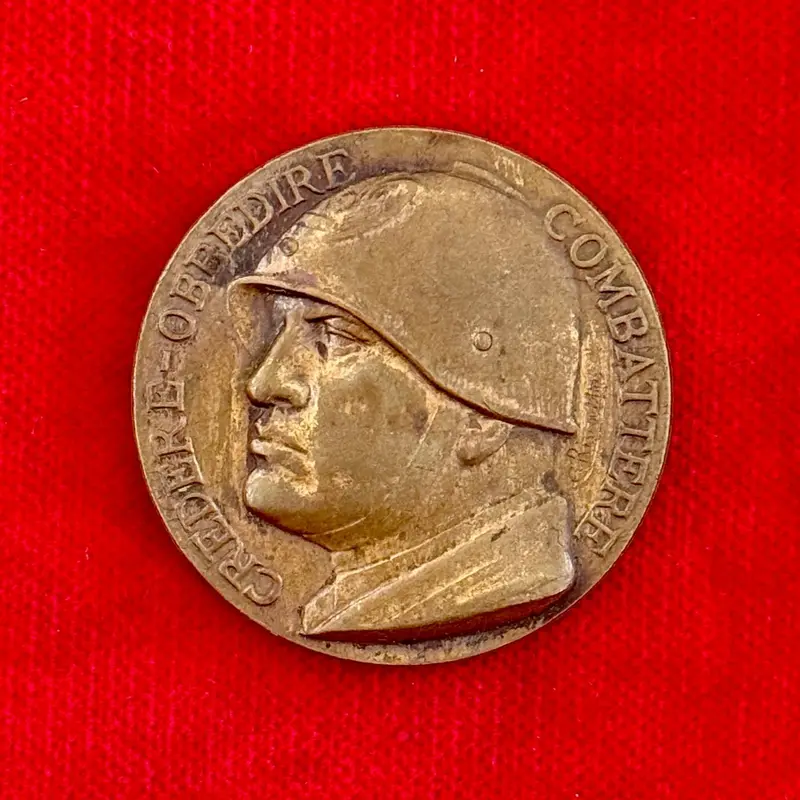 Medaglia Ventennio Credere Obbedire Combattere Trento 1935