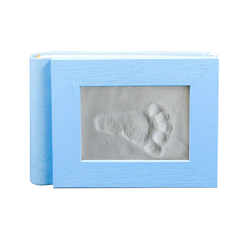 Mini album celeste con cornice e pasta per impronta mano/piede del bambino