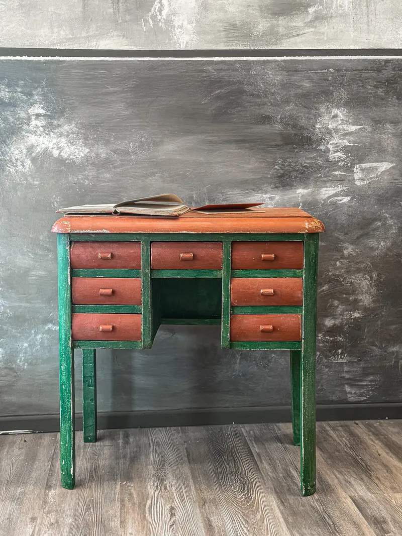 Mobiletto basso con 7 cassettini Vintage
