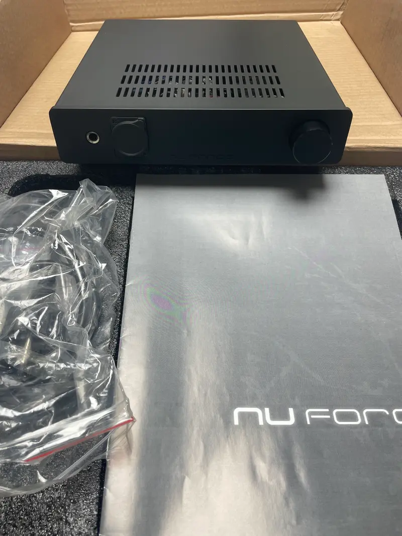 Nuforce HA-200 - Amplificatore per cuffie - USATO