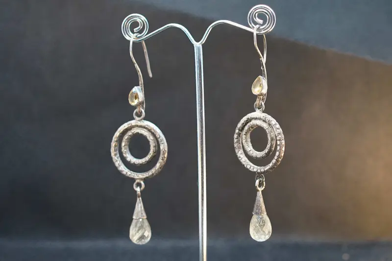 Orecchini pendenti in argento con spirale - Acquamarina e topazio limone