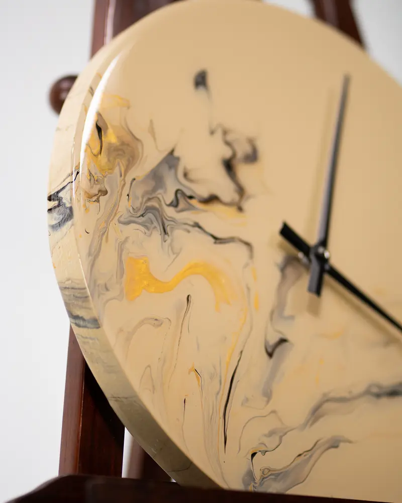 Orologio da Parete in Legno Resina Beige Nero 30 cm di diametro
