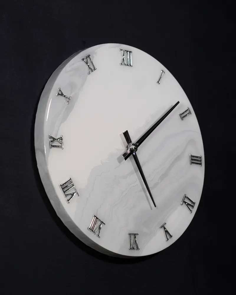 Orologio da Parete in Legno Resina effetto Marmo Carrara 30 cm di diametro