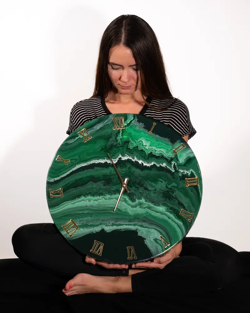 Orologio da Parete in Legno Resina effetto Marmo Verde Alpi 50 cm di diametro
