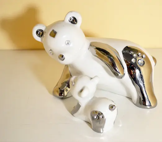 Orso con cucciolo porcellana, decoro platino