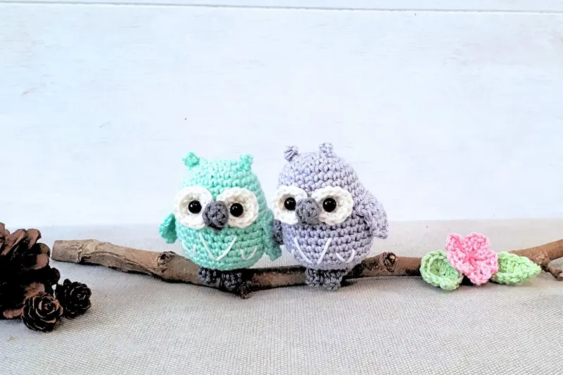Owls on a branch nursery decoration