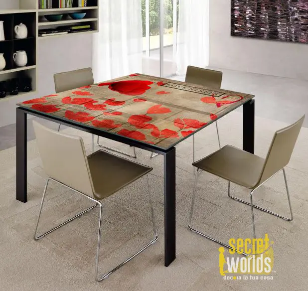 Pellicola tavolo POPPY LOVE STREET – Stile urbano romantico