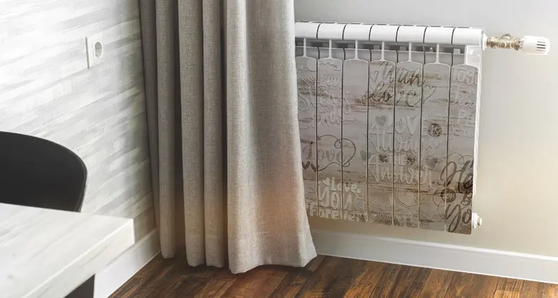Pellicola termosifoni Wood Love – Design Romantico in Legno