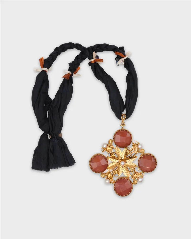 Pendant Necklace Floral Orange