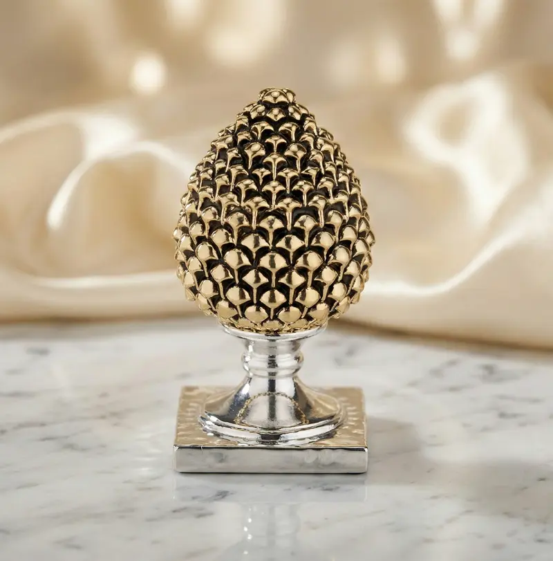 Pigna siciliana oro base argento realizzata e decorata a mano resina h19cm VL