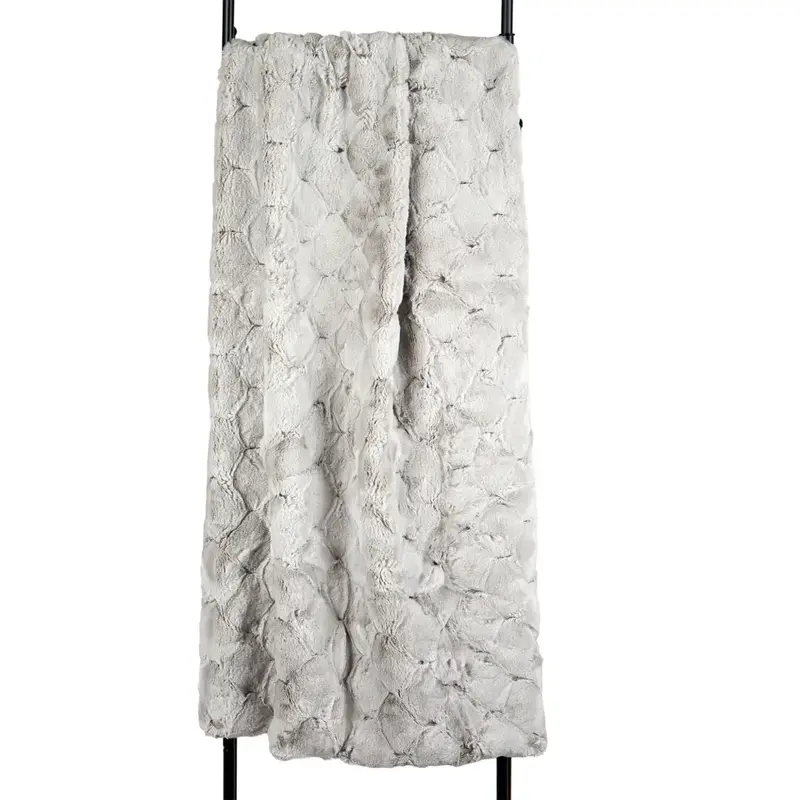 Plaid Milano in Pelliccia Sintetica con mano Soft Touch 130x160 cm | MaryPlaid