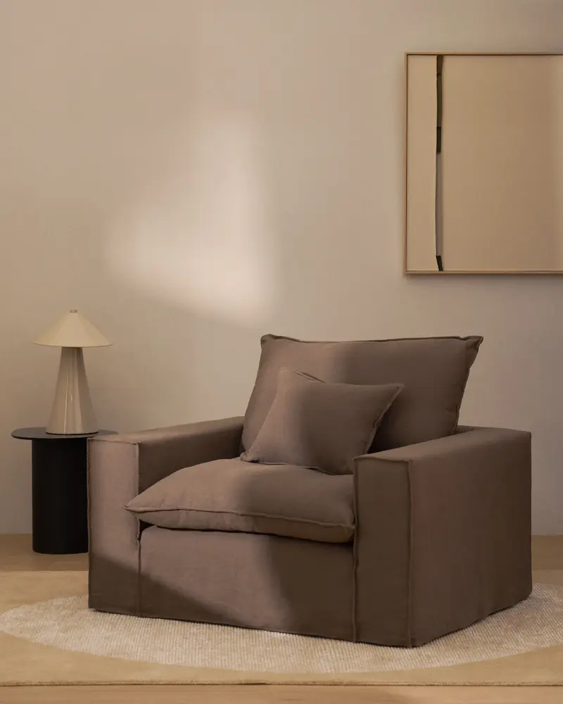 Poltrona sfoderabile Anarela in 100% lino tortora 130 cm FSC Mix Credit
