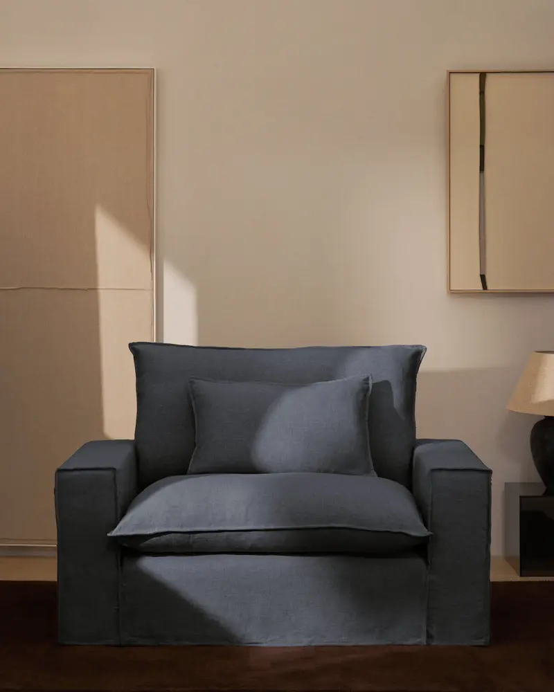 Poltrona sfoderabile Anarela in lino e viscosa grigio scuro 150 cm FSC Mix Credit