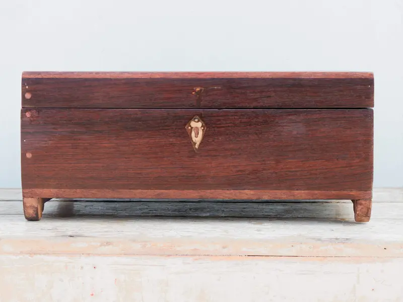 scatola , bauletto coloniale cod.BI3