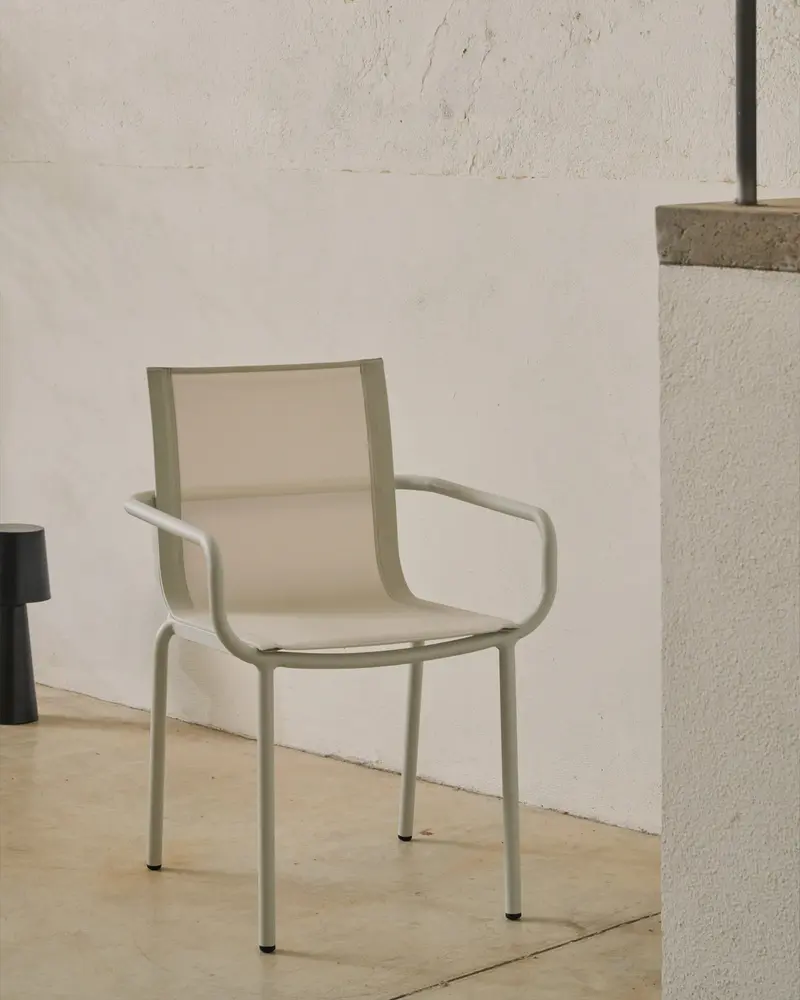Sedia impilabile da esterno Galdana in alluminio con finitura verniciata grigio chiaro