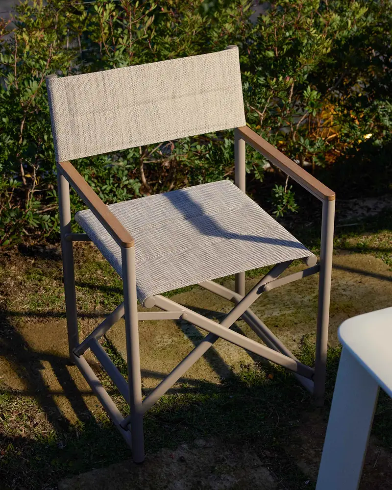Sedia pieghevole per esterni Tisno in alluminio e textilene color tortora
