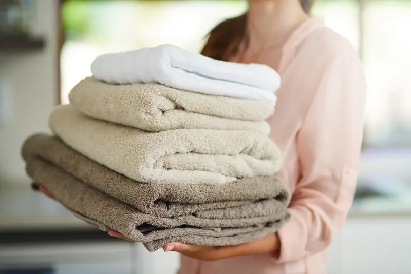 Set Asciugamani 100% Cotone con Bordo Jacquard - Alta Qualità e Assorbenza