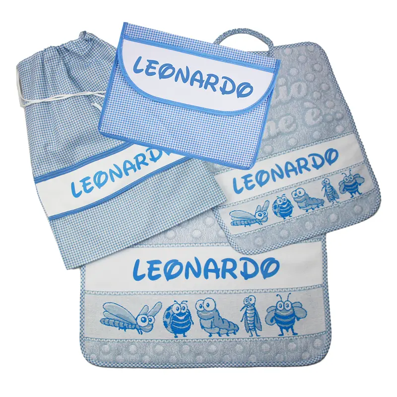 Set asilo 4 pezzi personalizzato con il nome che vuoi tu
