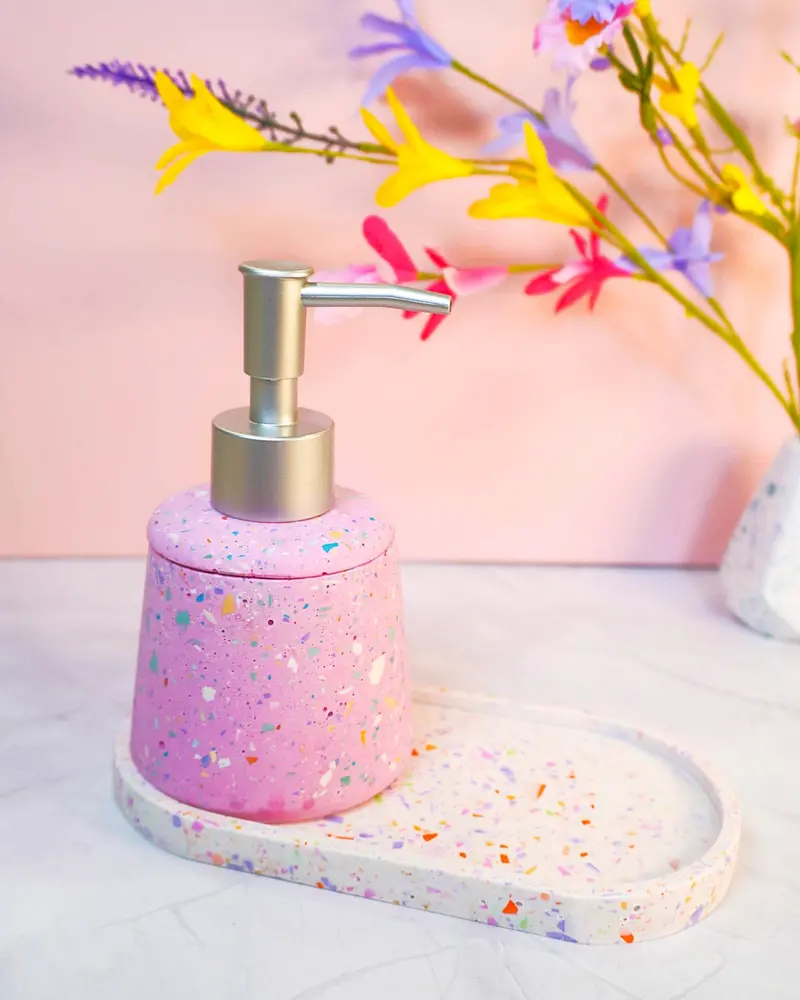 Set Bagno Rosa Confetti - Vassoio e Dispenser per sapone liquido - Fatto a Mano