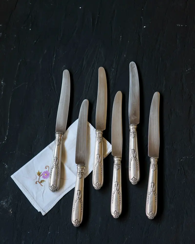 Set sei coltelli da pasto lega d'argento francese con aquila
