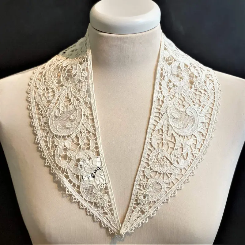 SHIRT COLLAR BURANO LACE