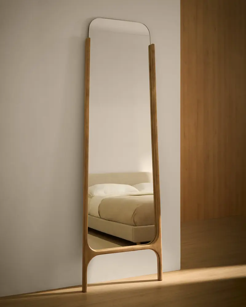 Specchio da terra Aremi in legno massello di mango naturale 59 x 198 cm FSC 100%