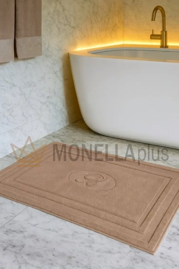 Tappeto Bagno Monogram Blumarine