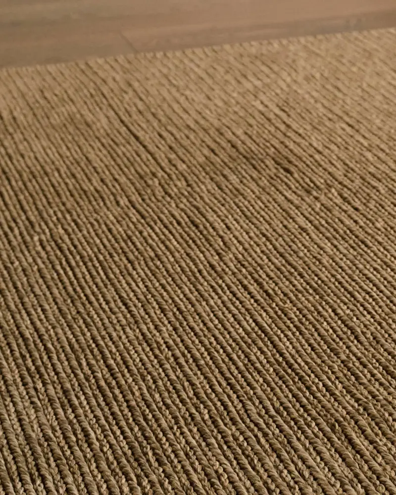 Tappeto Galinda di fibre sintetiche color taupe 160 x 230 cm