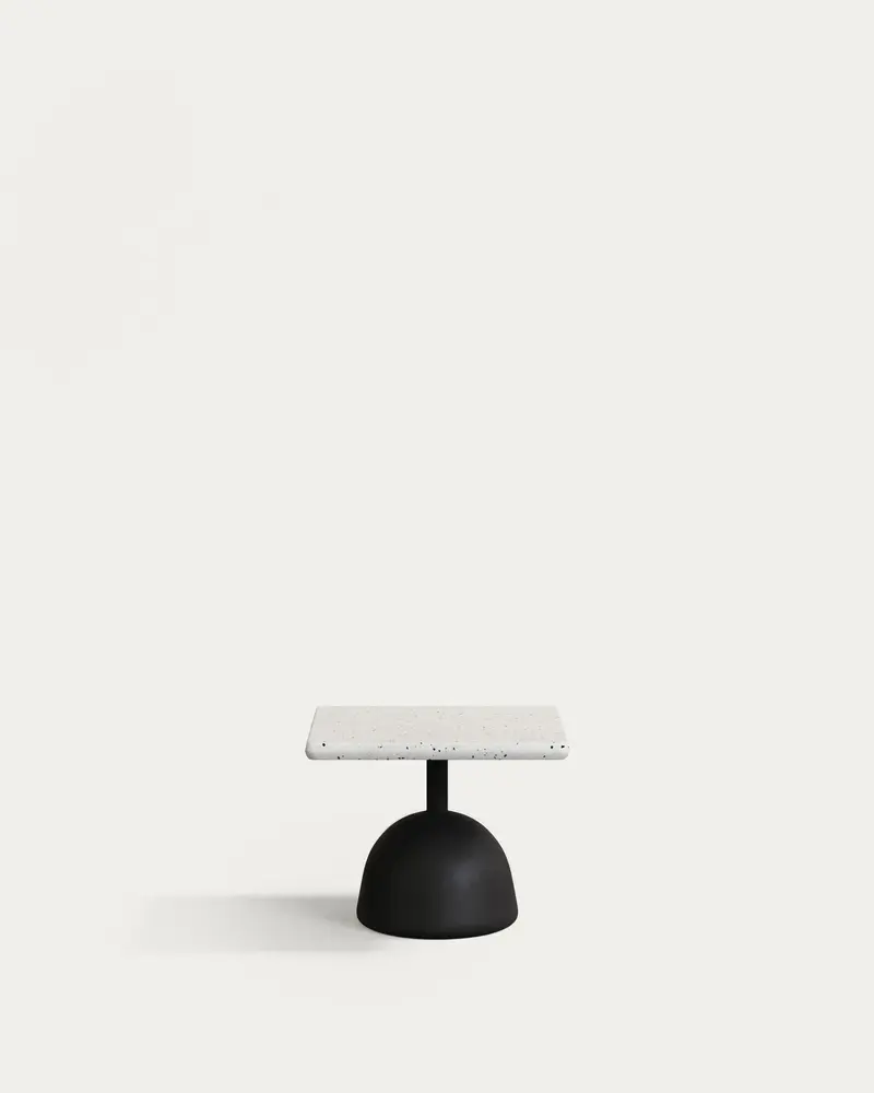Tavolino Saura con piano in terrazzo bianco e base in cemento nero 44x44x35 cm