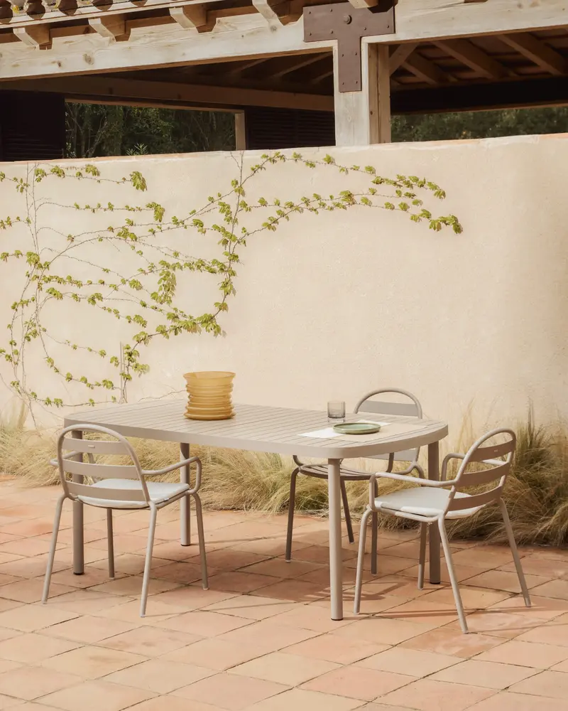 Tavolo da esterni Joncols in alluminio verniciato color tortora 180 x 90 cm