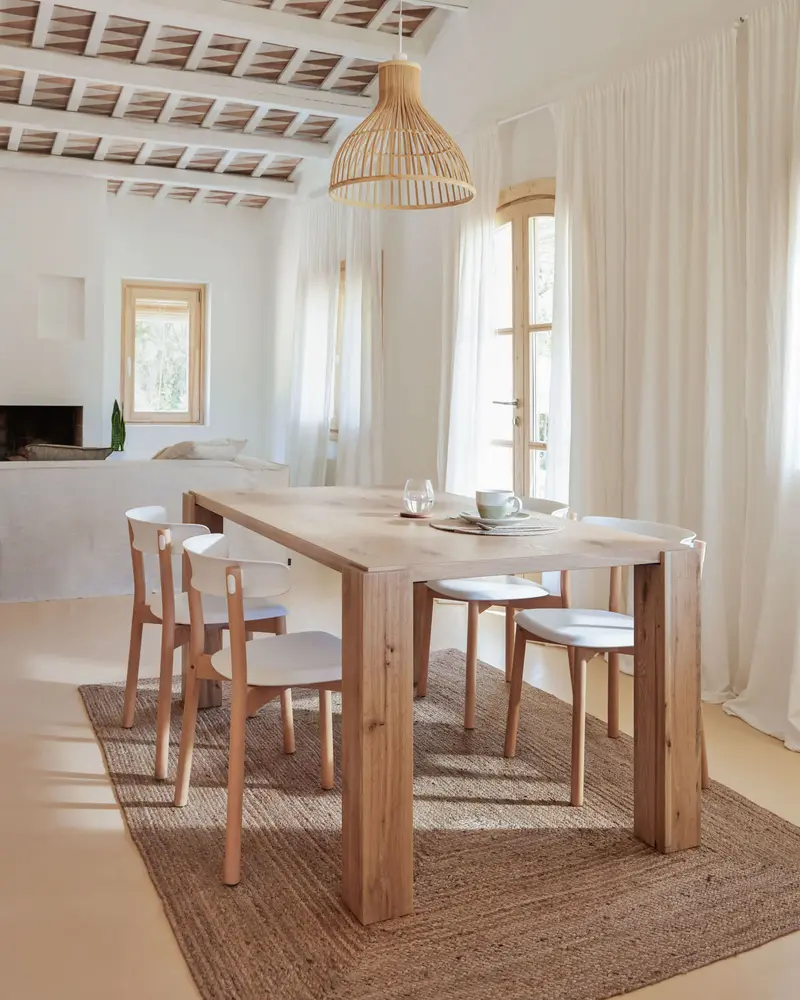 Tavolo Deyanira impiallacciato rovere e gambe in legno massello di rovere 200 x 100 cm