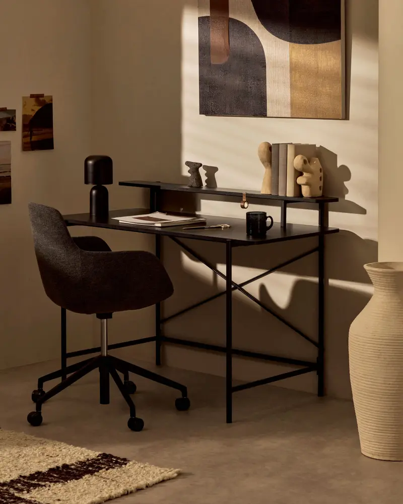 Tavolo Galatia nera in melamina con gambe in metallo verniciato nero 120 x 60 cm