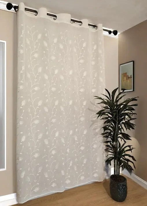 Tende con anelli a bastone larghezza maxi 200 cm - altezza su misura - tessuto ricamato - art.calla