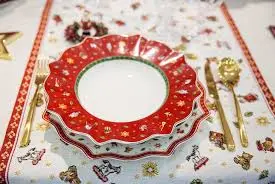 TOY'S DELIGHT PIATTO FONDO FALDA ROSSA NATALE VILLEROY & BOCH