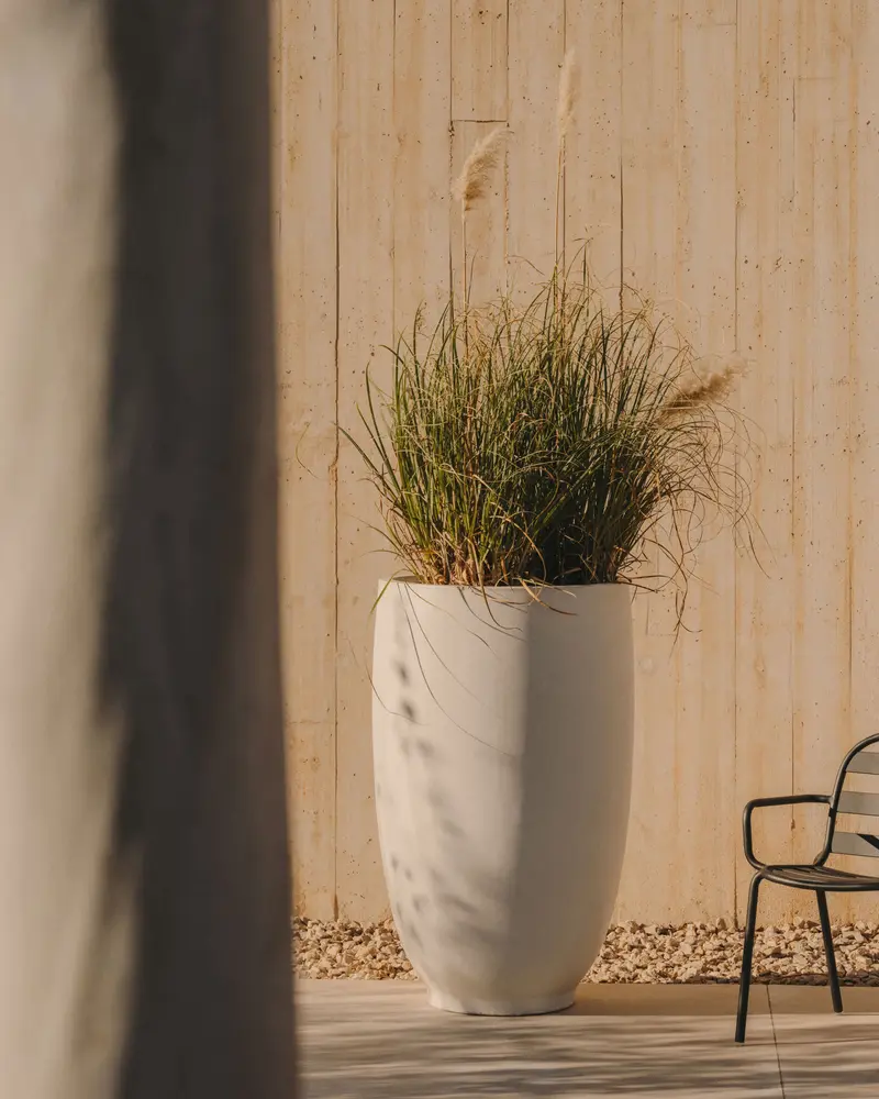 Vaso Aiguablava in cemento bianco Ø 75 cm