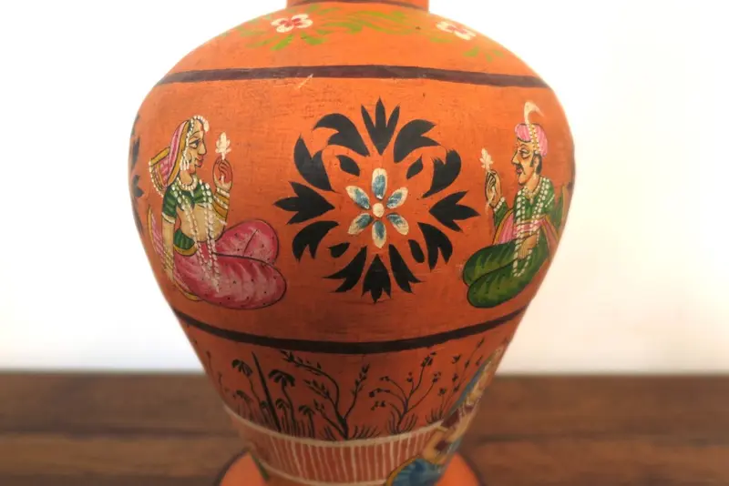 Vaso In Metallo Dipinto cod.VRAJ17