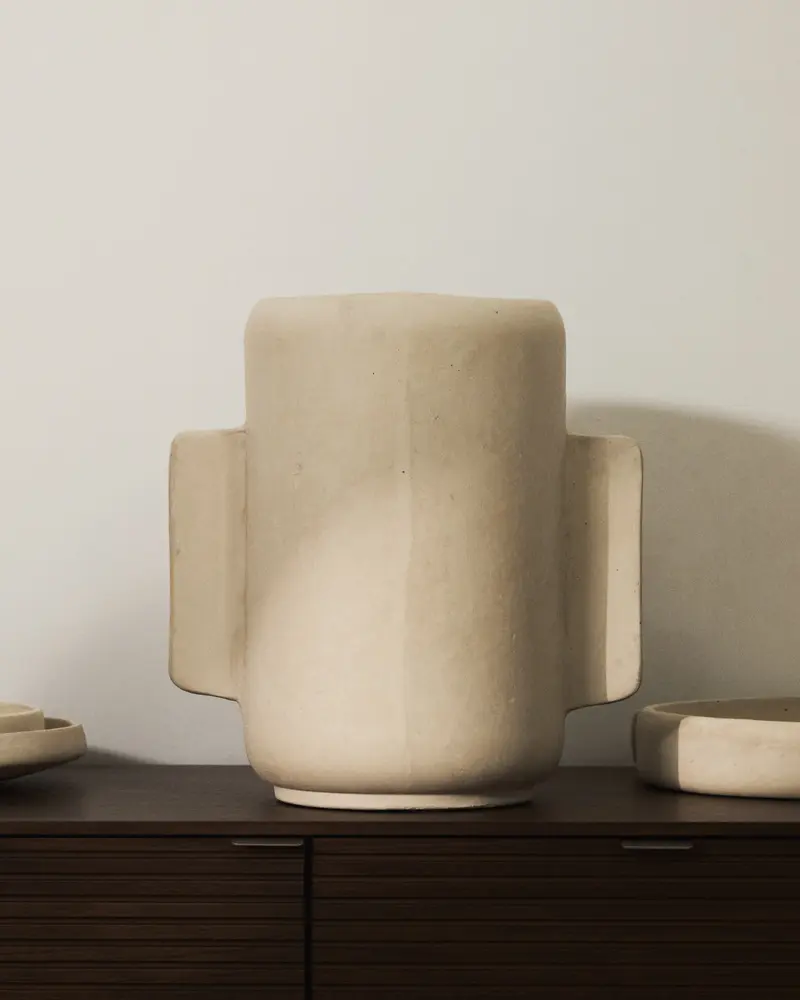 Vaso Mireni in cartapesta beige 38 cm