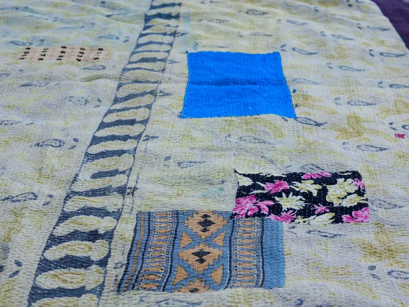 Vecchio tessuto Indiano patchwork   cod.M2803